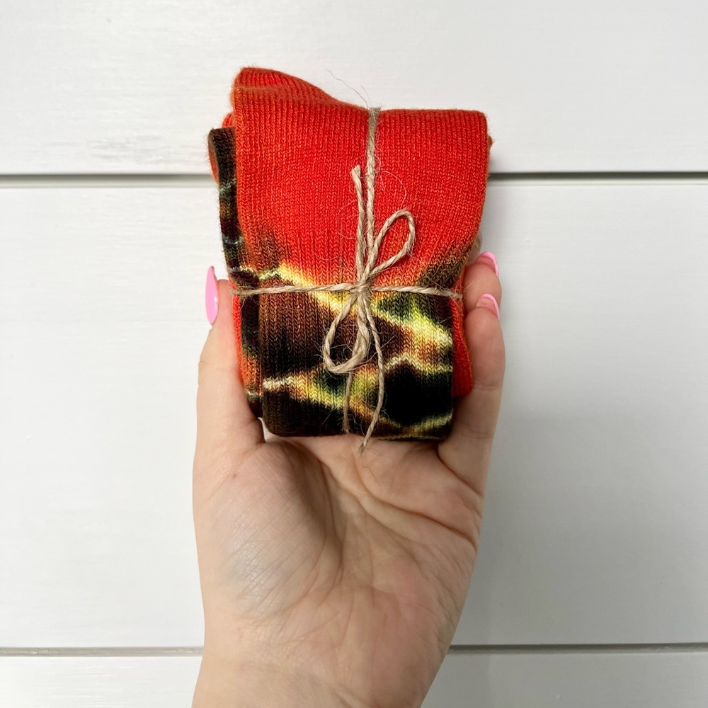 •new• handmade hand dyed orange tie dye 100% organic cotton crew cut socks